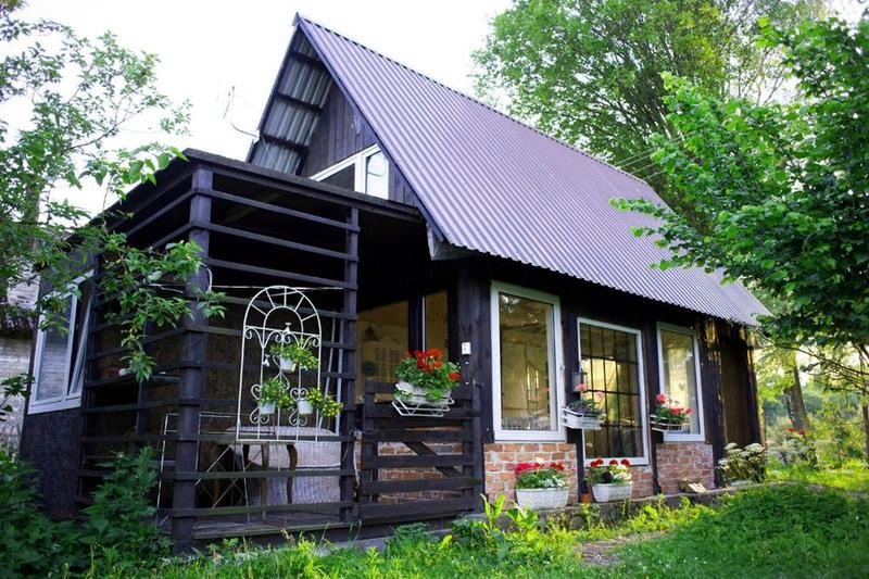 Ile kosztuje utrzymanie domu wiejskiego? Realne miesięczne wydatki